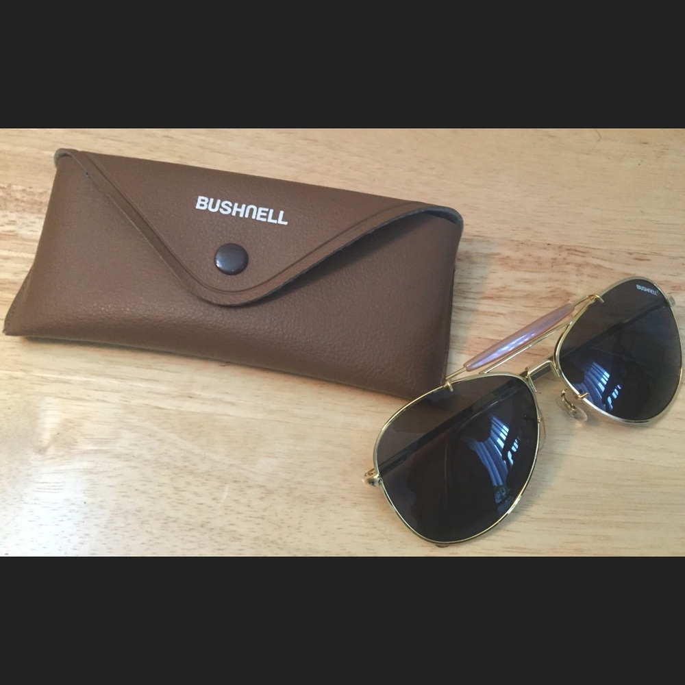 Bushnell 80s Aviator Sunglasses